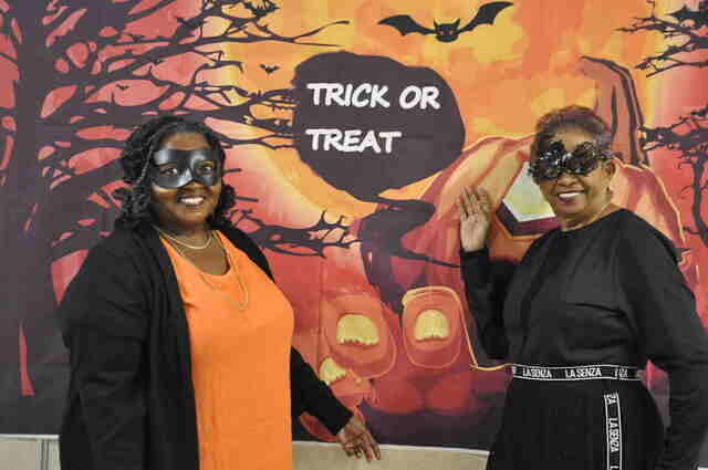 33 Halloween